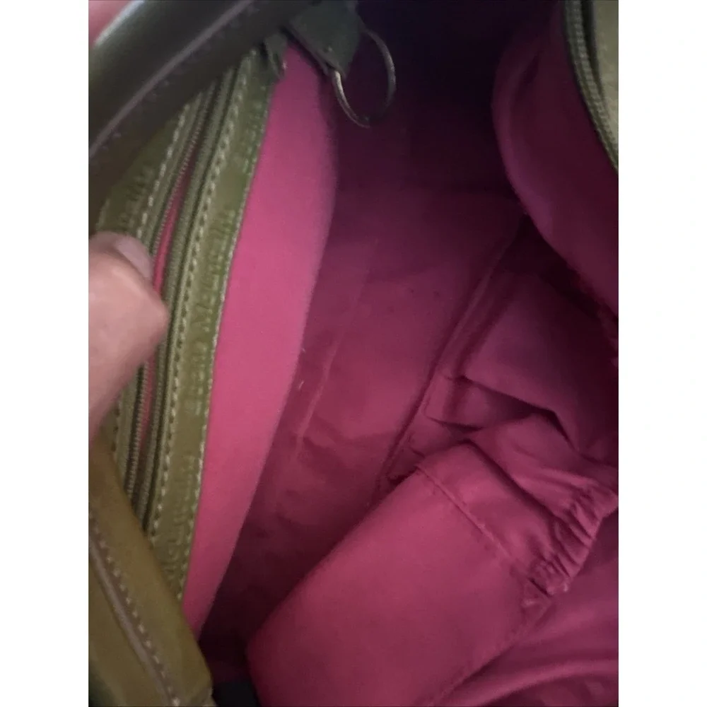 STONE MOUNTAIN GreenPebble Leather Baguette Purse Pink Lining